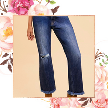 Load image into Gallery viewer, Dark Straight Leg Frayed Hem Jeans