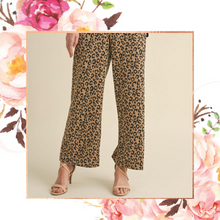 Load image into Gallery viewer, Leopard Print Wide Leg Trousers