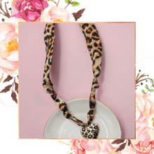 Load image into Gallery viewer, Scarf Necklace