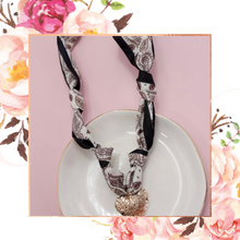 Load image into Gallery viewer, Scarf Necklace