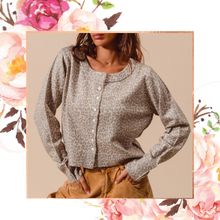 Load image into Gallery viewer, Two Tone Vintage Oat Leo Cardi