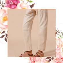 Load image into Gallery viewer, Vintage Oatmeal Barrel Leg Denim