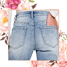 Load image into Gallery viewer, High Rise Straight Raw Hem Cropped Medium Denim