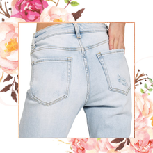 Load image into Gallery viewer, High Rise Straight Raw Hem Cropped Light Denim