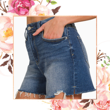 Load image into Gallery viewer, Distressed Hem Denim Shorts