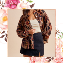 Load image into Gallery viewer, Abstract Leopard Print Button Down Top